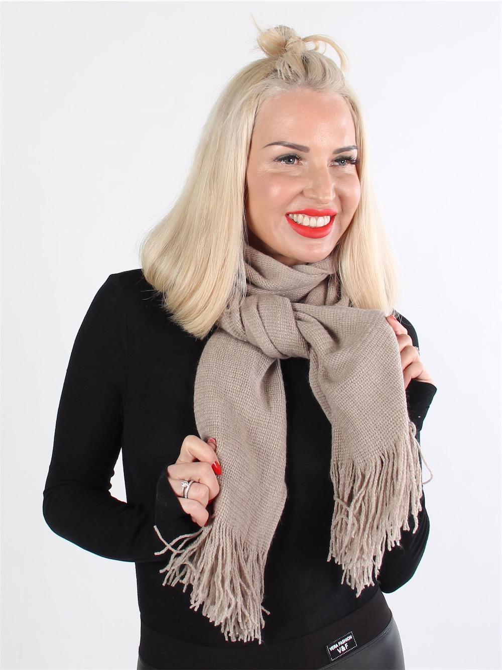 Emmely - Sort simpelt halstørklæde med frynser